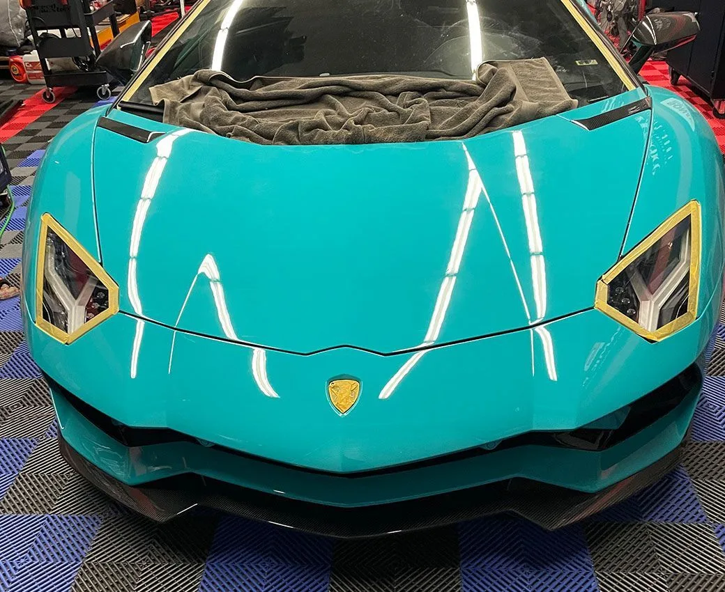 Swirl marks revealed under inspection lighting